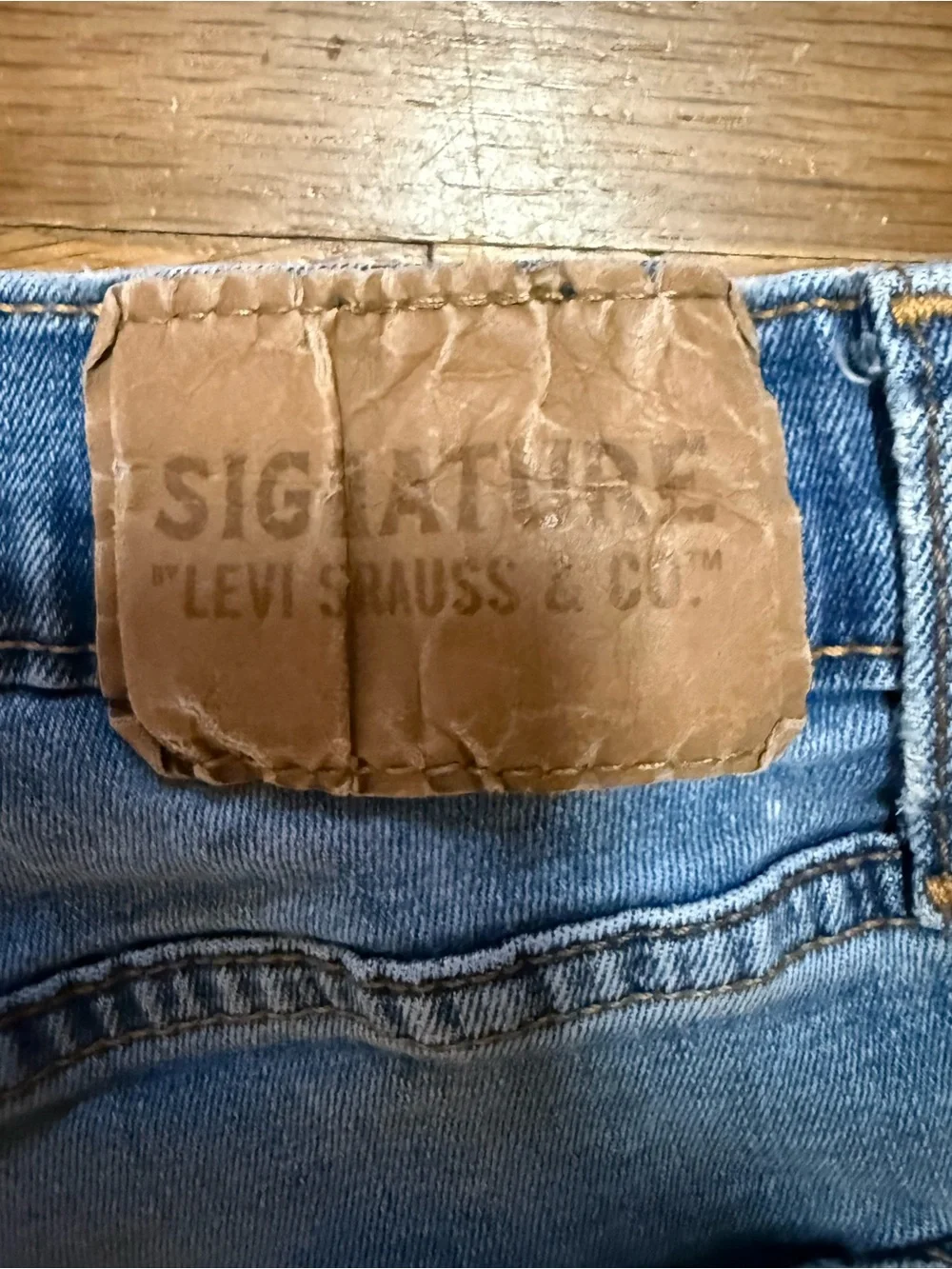 Levi’s S37 Slim Light Blue Men's Jeans - Modern Casual Style 29x30